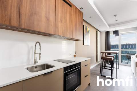 Apartament w sercu Warszawy - Platinum Towers