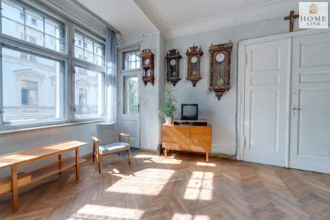 Piano Nobile z 1905 r. przy Starym Mieście 105 m