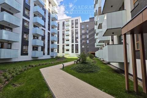 Centrum 2 pokoje, wysoki standard 42 m2, parking