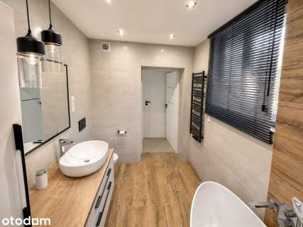 Dom w centrum 324 m2 7 pok 2 lazienki 3 tarasy osobn