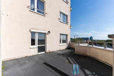 Wyjątkowy apartament z tarasem 33 m   Bliska Wola