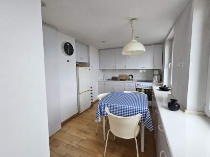 Apartament z tarasem Wiejska 9