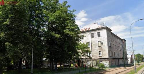 3 pokoje osobna kuchnia plus garaż w cenie