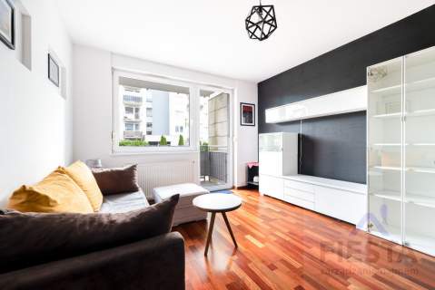 Jasień ul. Sympatyczna/2-pokoje balkon. Od 10/2026