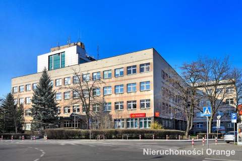 Atrakcyjna nieruchomość pod różnorodne usługi