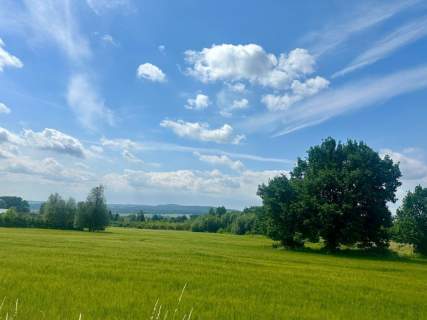 Złoty Widok na Twoją Przyszłość 1800 m2 Słupice
