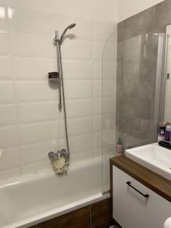 Nowoczesny komfortowy apartament na Kolejowej