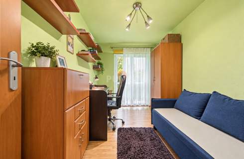 Trzy pokoje Doskonała lokalizacja Balkon