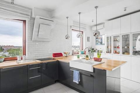 Apartament ul. Gagarina, Łazienki Królewskie