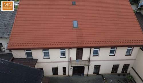Miechów , zespół kamienic,dz.14a,parkingi