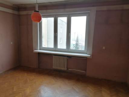 Duże mieszkanie z 2 piwnicami i 2 balkonami