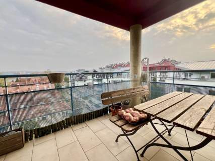 Jasne, 3-pokojowe mieszkanie z widokiem, 66m2