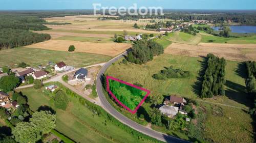 Malowniczo położona działka 800 m2 z MPZP