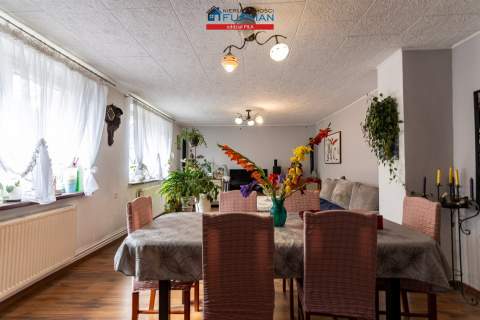 Przestronny dom z dużym ogrodem- Kruszewo