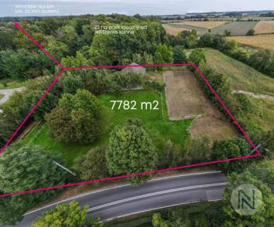 Perełka przy 22-ha Parku Siedlisko, ranczo, agroturystyka, konie.