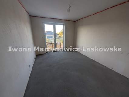 Dom z pompą ciepła, 4 pokoje, 6 ar działka