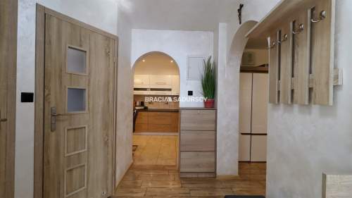 DOM 100M2 SZCZYRZYC 4 POKOJE CENTRUM 5 ARÓW