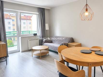 Nowe 2 pokoje po remoncie 35 m Balkon