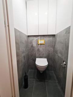 MIESZKANIE Z POTENCJAŁEM W CENTRUM JASŁA - 76 M2 - LOGGIA - 4...