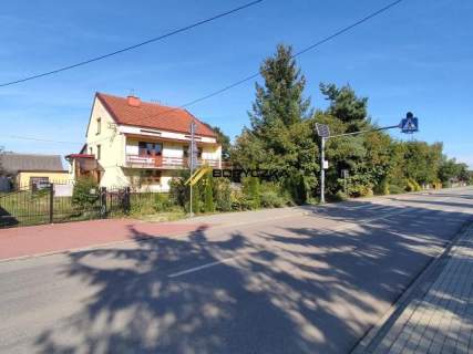 Dom w centrum Bolesławia