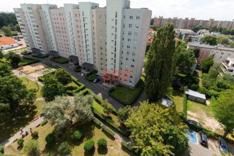 3 pokojowe mieszkanie po remoncie Metro Bródno