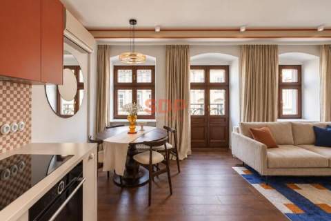 Designerski apartament typu studio w zrewitalizowanej kamienicy