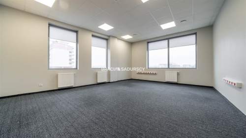 Powierzchnia biurowa z parkingiem - 400m2