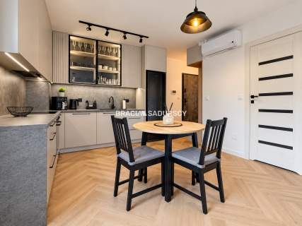 2 pok., tramwaj, loft, siłowania w cenie, nowe,