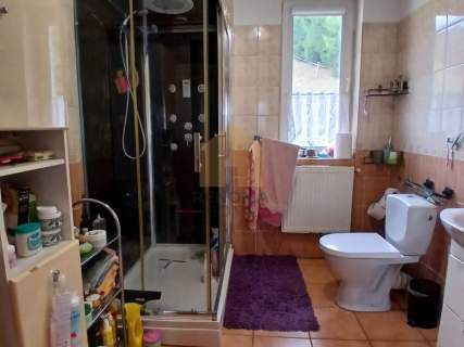Dom w malowniczej okolicy las, góry i prywatność