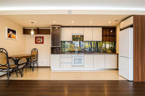 Mieszkanie 59,4 m2. Balkon, garaż podziemny, winda
