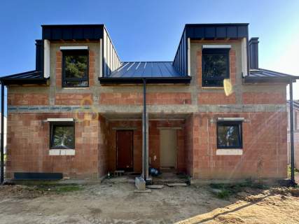 Piętrowy bliźniak 114m2 przy lesie Piotrkówko