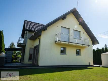 Wolnostojący dom 167,5m2 działka 800m2