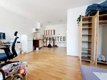 W okolicy ul. Nowowiejskiej Balkon/Piwnica