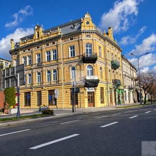 Klimatyczne mieszkanie w kamienicy w centrum