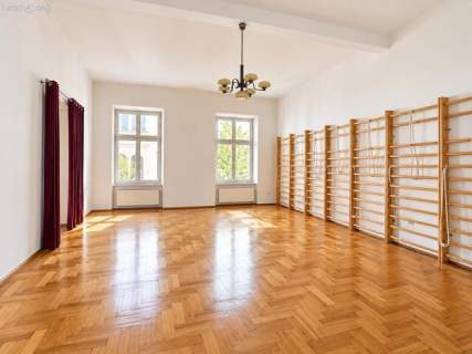 176 m2 Odrestaurowana kamienica Centrum Krakowa