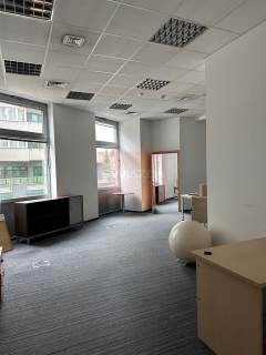 Nieruchomość komercyjna do wynajęcia, 700 m2, Warszawa