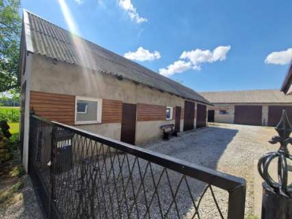 Sprzedam piękne siedlisko dom 100 m2 i budynki staw - Przedecz