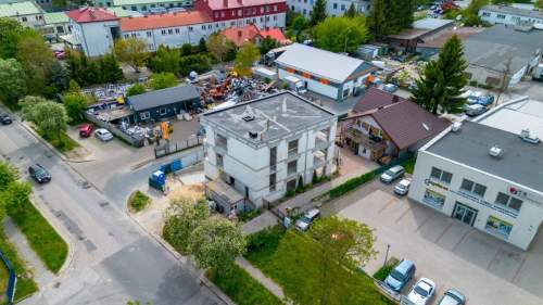 Budynek biurowo-usługowy z halą garażową - Lublin
