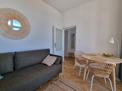 ul. Kopernika 6, 2 pokoje, balkon, piwnica