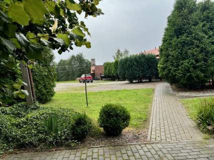 Duży lokal /Agroturystyka / z mieszkaniem