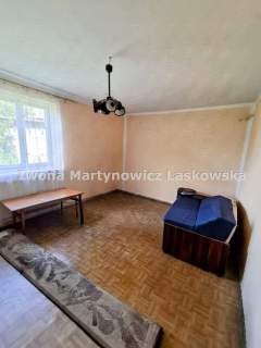 Dom wolnostojący budynki gospodarcze, 12 arów