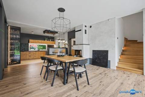 Dom w otuleniu lasu 180 M2 1.1 HA 20 min do Radomia