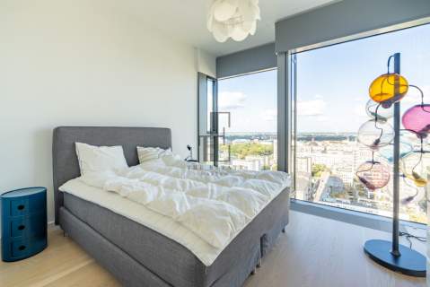 COSMOPOLITAN Apartament z widokiem na Warszawę