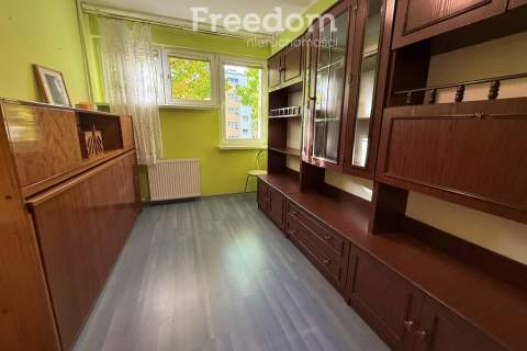3 pokoje, balkon, 1. piętro Konin, Broniewskiego