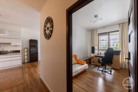 WILANÓW 64m2 3 POKOJE TARAS 12m2 2012r. TRAMWAJ