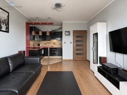 2 pokoje 47 m , balkon, miejsce postojowe