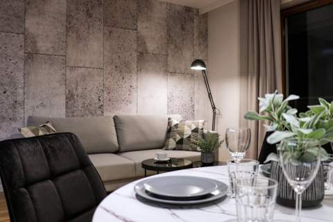 Nowoczesny Apartament z klimatyzacją i dużym balkonem