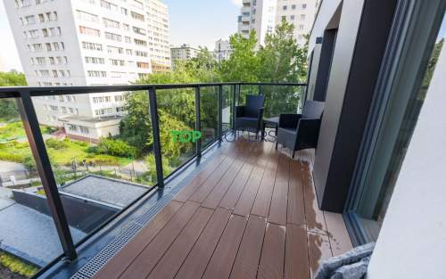 Komfortowe trzy pokoje, balkon, garaż