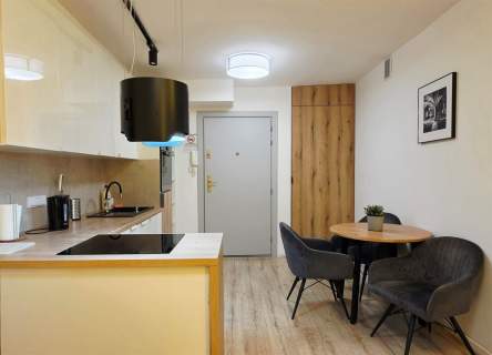 2 POKOJE - SKAWIŃSKA - 45 M2 - SUTERENA - 659 000