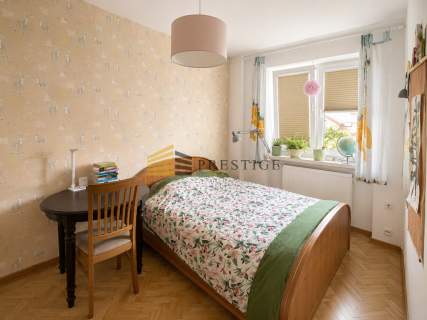 Dom 240m2, 8 pokoi, Zacisze